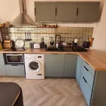 Sunny Apartment With Nice View In History City Center